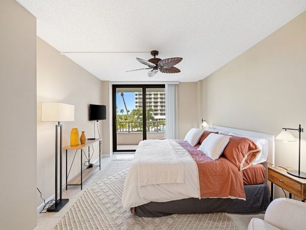 Marco Island Condo 1018359