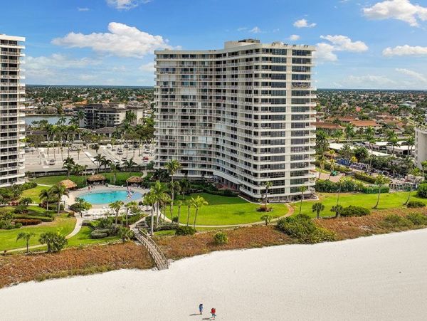Marco Island Condo 1018359