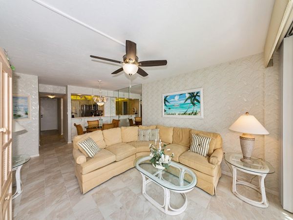 Marco Island Condo 1018361