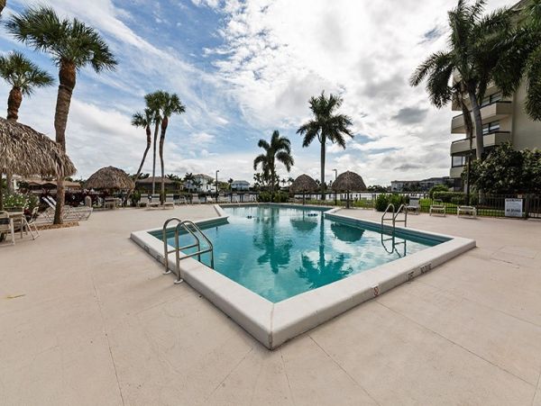 Marco Island Condo 1018361