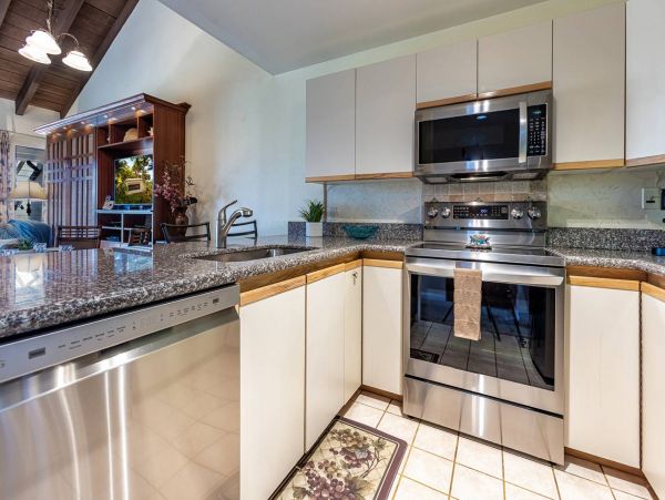 Wailea Walk to Beach Two Bedroom Vacation Condo