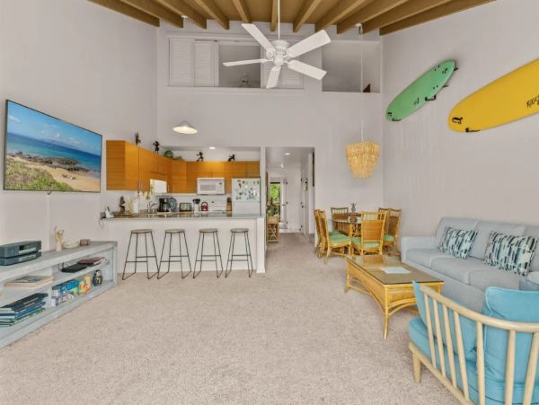 Across from Beach Two Bedroom Vacation Condo in Wailea