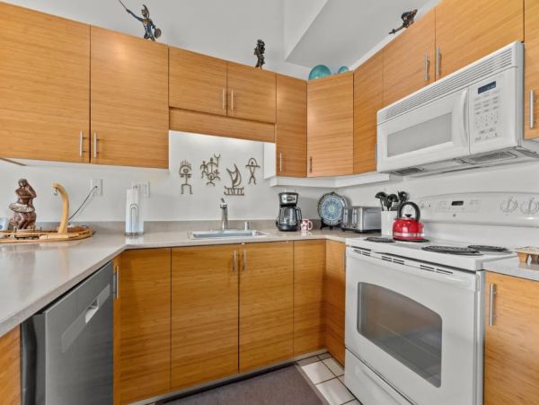 Across from Beach Two Bedroom Vacation Condo in Wailea