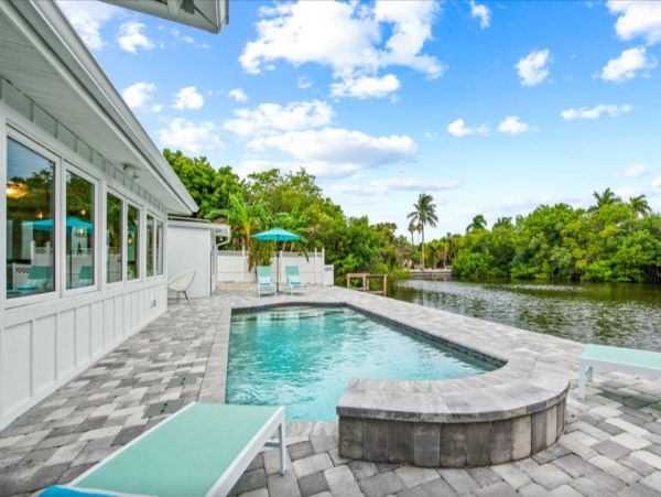 Stunning Vacation Home away from Home in Holmes Beach