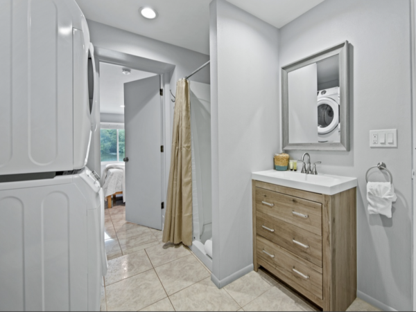 Stunning Vacation Home away from Home in Holmes Beach