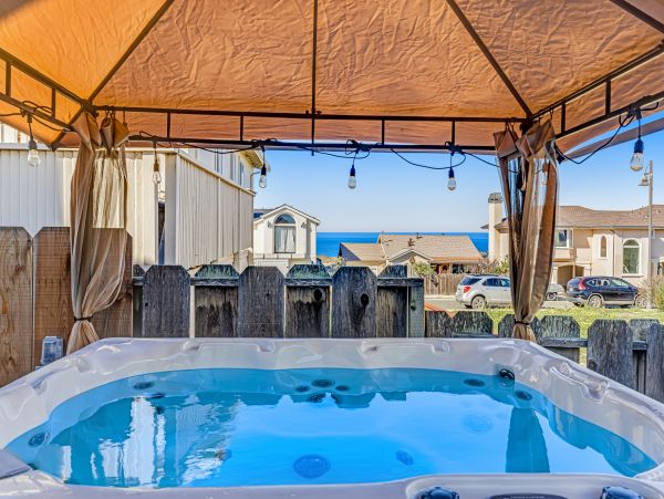 Santa Cruz County Home 1018444