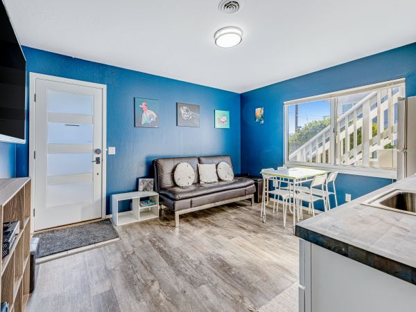 Santa Cruz County Home 1018444