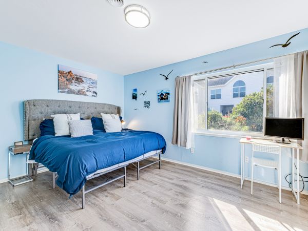 Santa Cruz County Home 1018444