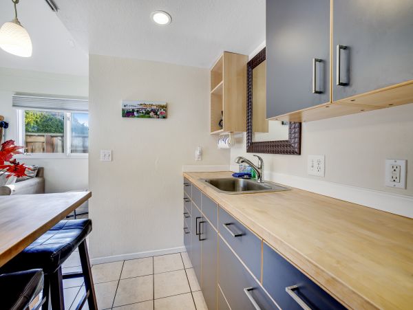 Santa Cruz County Home 1018445