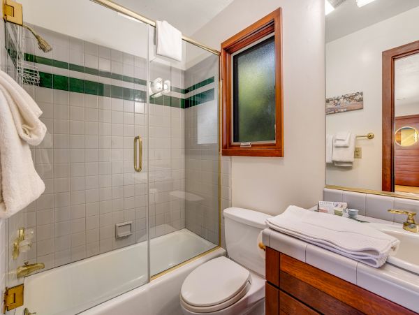 Santa Cruz County Home 1018446