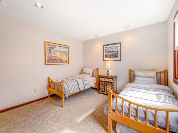 Santa Cruz County Home 1018446