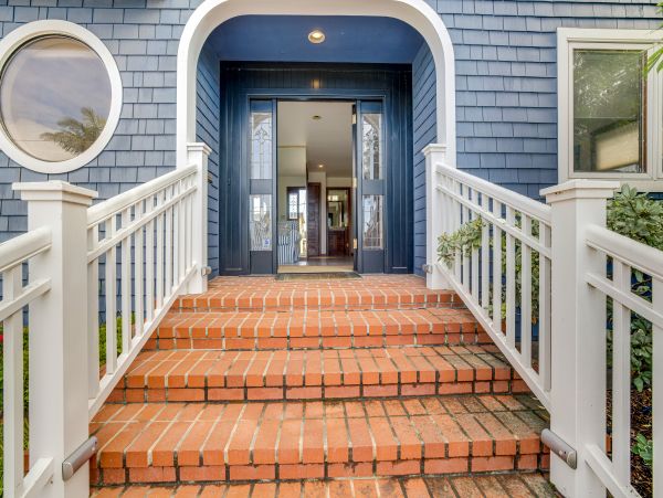 Santa Cruz County Home 1018446