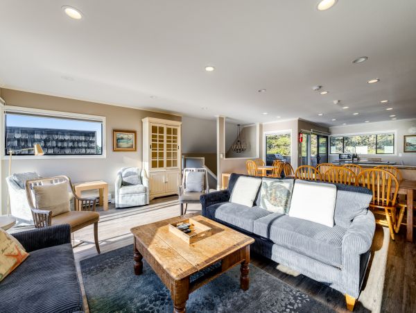 Santa Cruz County Home 1018448