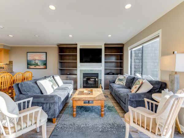 Santa Cruz County Home 1018448