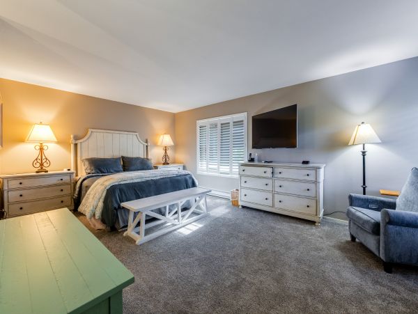 Santa Cruz County Home 1018448