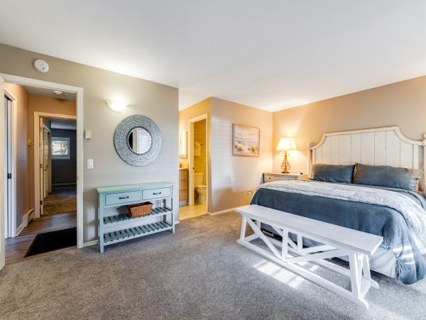 Santa Cruz County Home 1018448