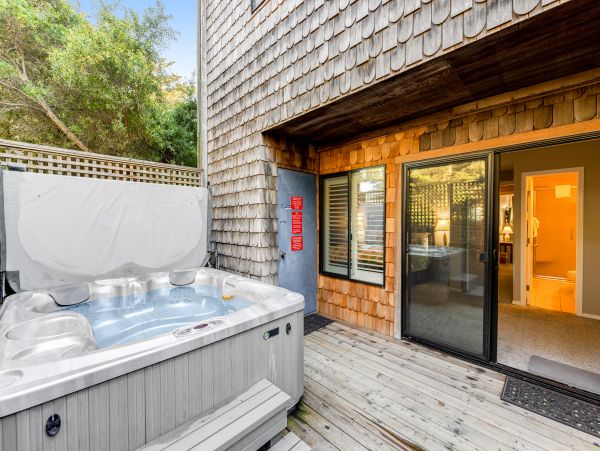 Santa Cruz County Home 1018448
