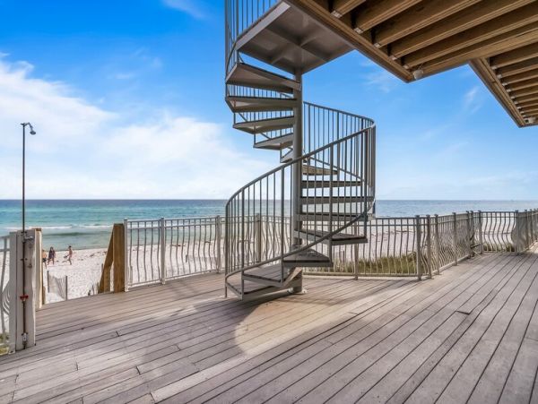 Gulf Front Six Bedroom Vacation Rental Home in Seagrove Beach