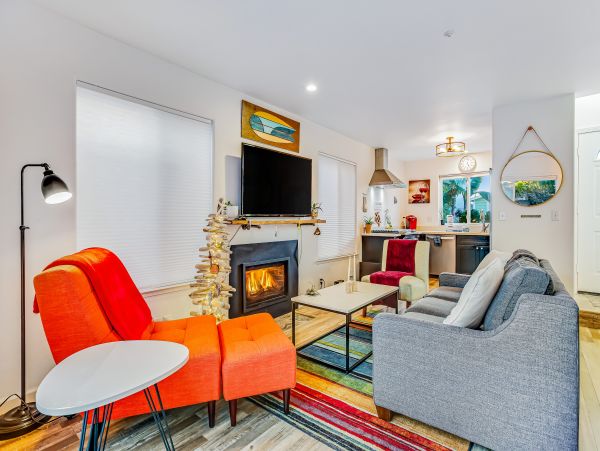 Santa Cruz County Home 1018450