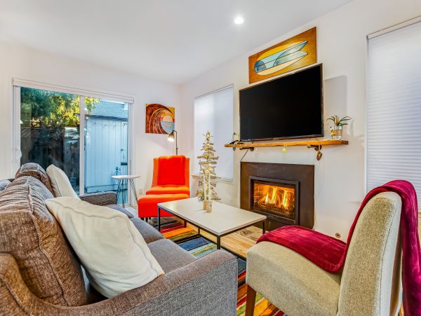Santa Cruz County Home 1018450