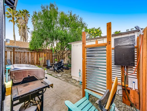 Santa Cruz County Home 1018450