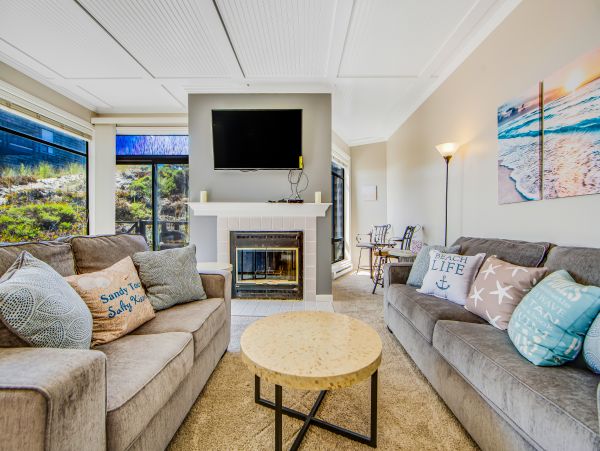 Santa Cruz County Home 1018451