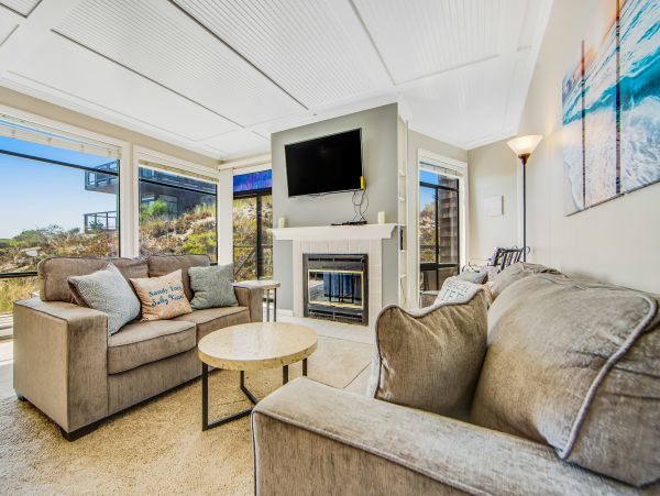 Santa Cruz County Home 1018451