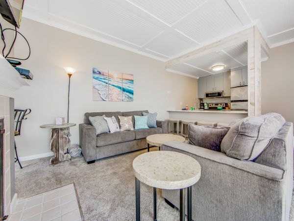 Santa Cruz County Home 1018451