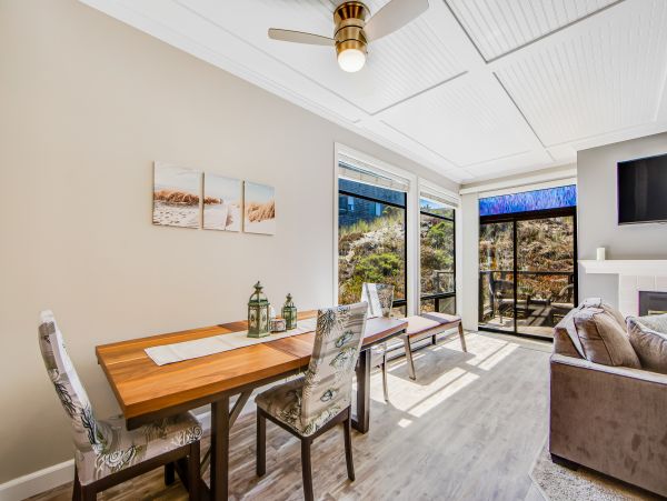 Santa Cruz County Home 1018451