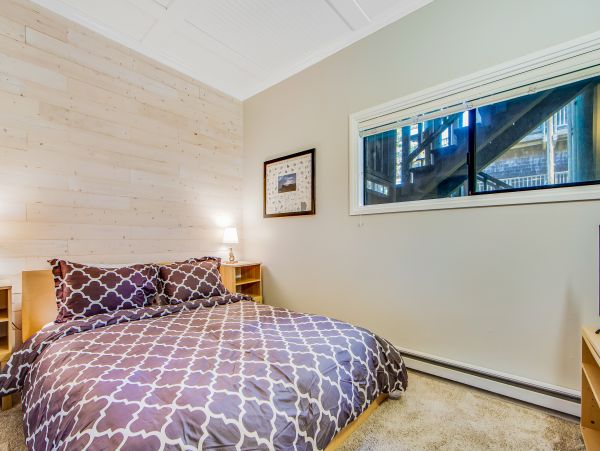 Santa Cruz County Home 1018451
