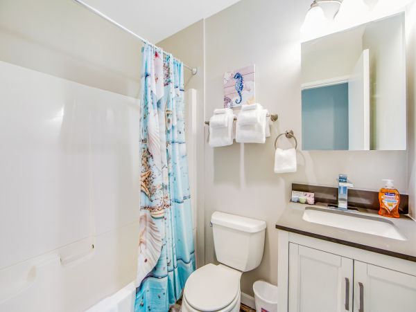 Santa Cruz County Home 1018451