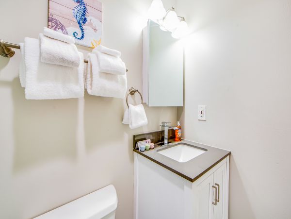 Santa Cruz County Home 1018451