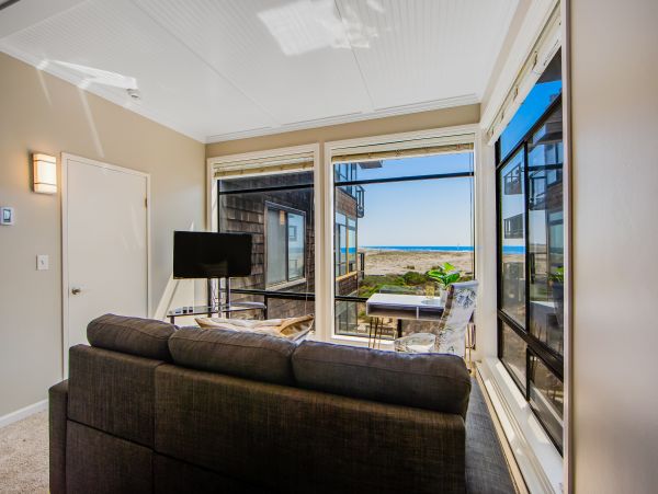 Santa Cruz County Home 1018451