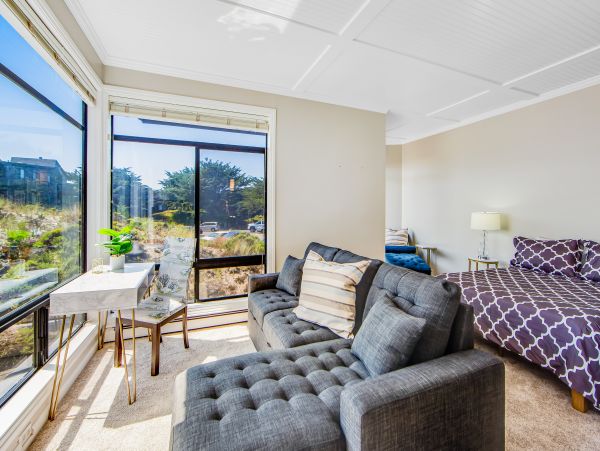 Santa Cruz County Home 1018451