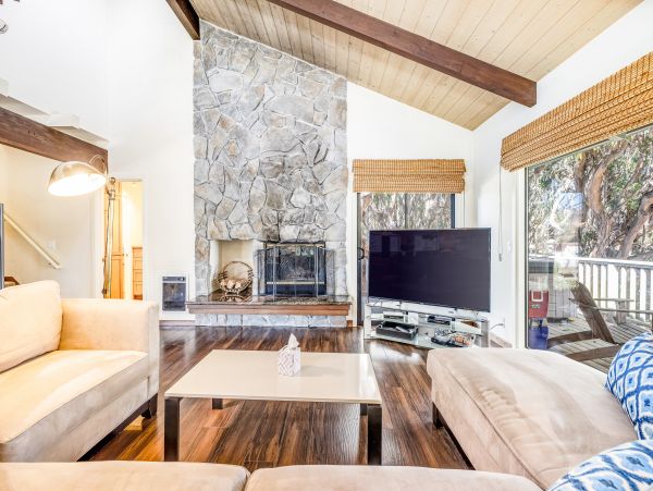 Santa Cruz County Home 1018452