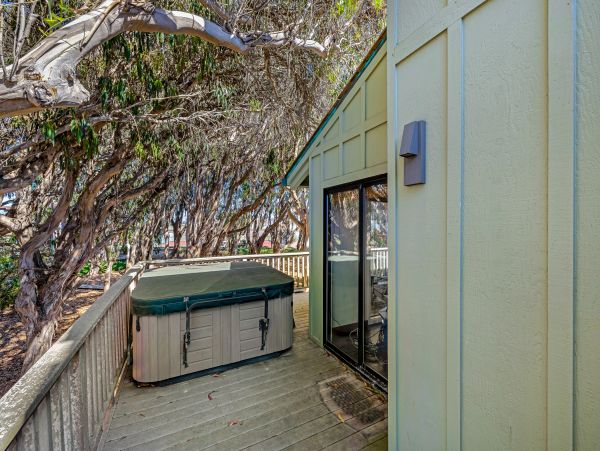 Santa Cruz County Home 1018452