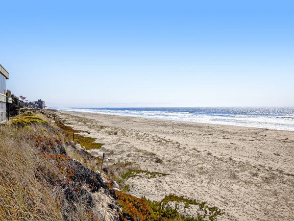 Santa Cruz County Home 1018452
