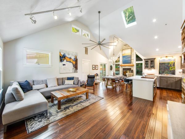 Santa Cruz County Home 1018453