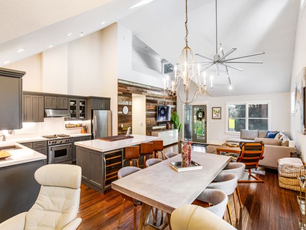 Santa Cruz County Home 1018453