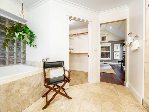 Santa Cruz County Home 1018453