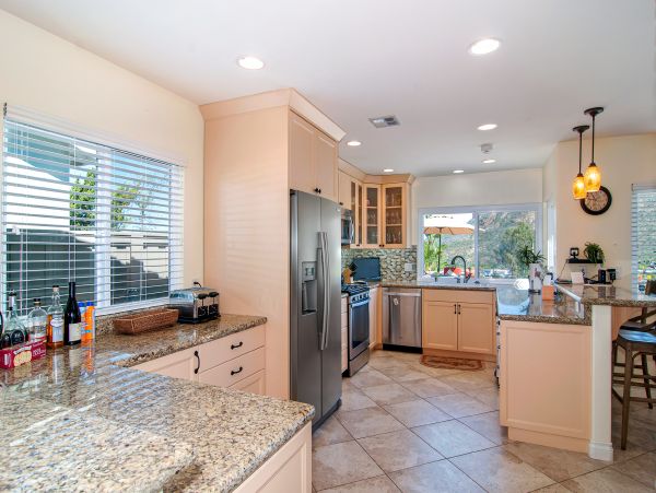 Santa Cruz County Home 1018454