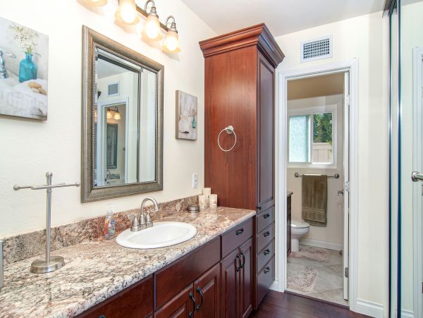 Santa Cruz County Home 1018454