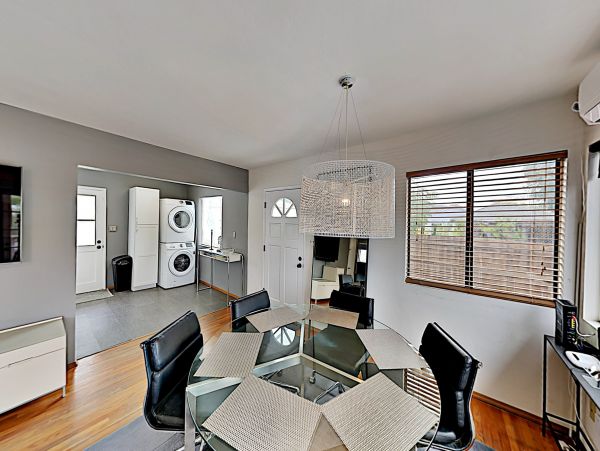 Santa Cruz County Home 1018456