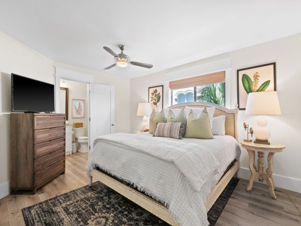 Beachfront Two Bedroom Plus Loft Vacation Condo in Seacrest