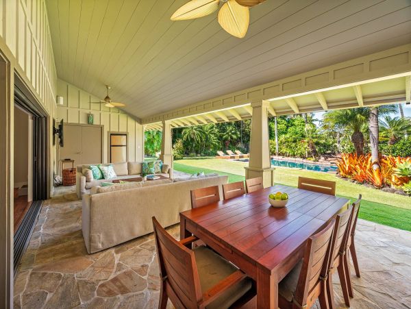 Stunning 4 Bedroom Home with Pool & Backyard
