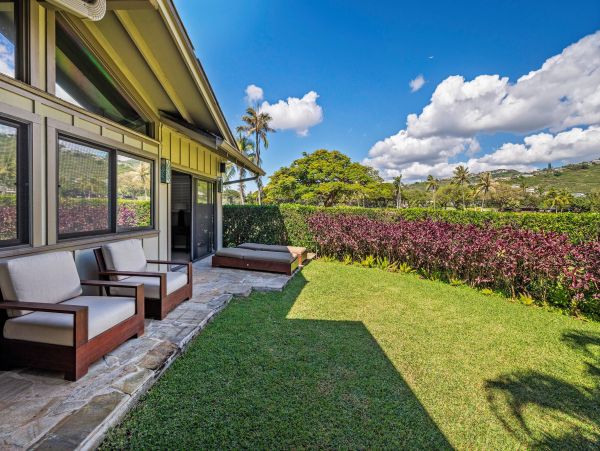 Stunning 4 Bedroom Home with Pool & Backyard