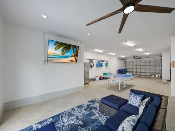 Beautiful & Cozy 4 Bedroom Pool Home in Anna Maria Island