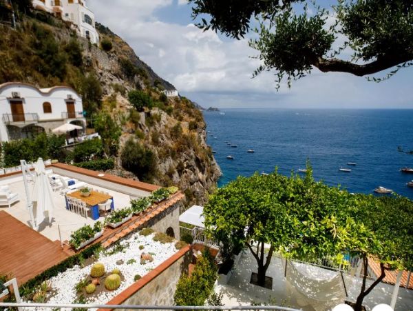 Sea Views Positano Luxury Vacation Villa Five Bedrooms