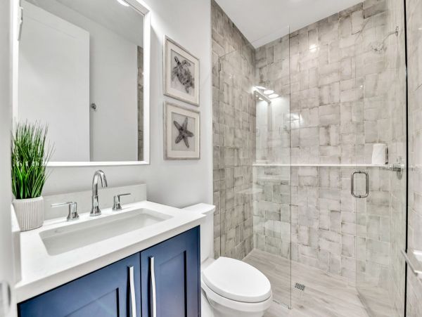 Luxury Seven Bedroom Vacation Home Pool & Spa in Lido Key