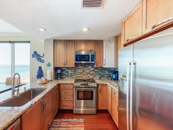 Gulf Front Four Bedroom Rental Condo in Panama City Beach